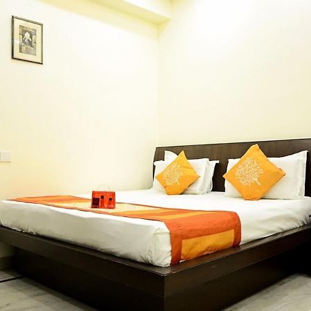 OYO 3394 Hotel Centra Inn Nuova Delhi Esterno foto